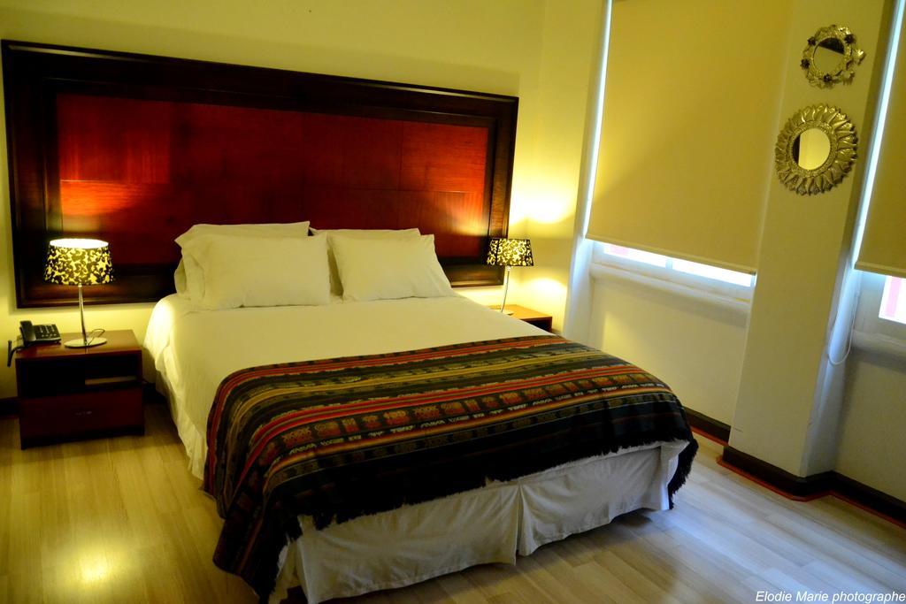 Hotel 쿠엔카 객실 사진